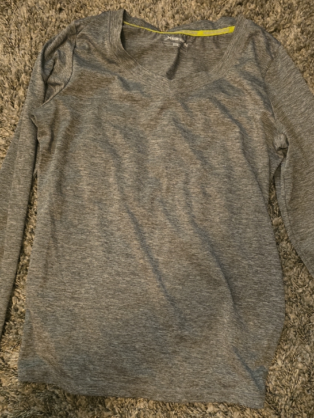 Xersion Gray Performance Long Sleeve Top